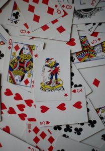 Hry zo žolíkovými kartami, Francúzske remy karty, kral, kralovna.eso. Žolíkové karty hry. 